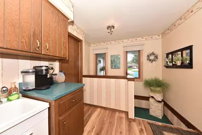 731  Tamarack Dr, West Bend, WI 53095 - Photo 20