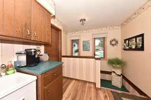 731 Tamarack Dr, West Bend, WI 53095 - Photo 20