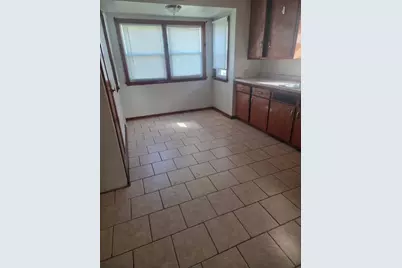 4315 N 42nd St, Milwaukee, WI 53216 - Photo 4