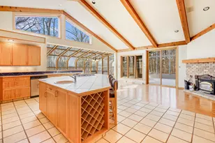 2128 Hunters Ridge Ct, Manitowoc, WI 54220 - Photo 16