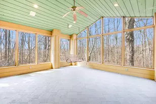 2128 Hunters Ridge Ct, Manitowoc, WI 54220 - Photo 30