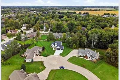 338  Mosie Ct, Manitowoc, WI 54220 - Photo 48