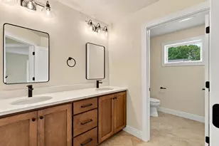 338 Mosie Ct, Manitowoc, WI 54220 - Photo 42