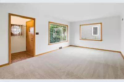 5544 N 26th St, Milwaukee, WI 53209 - Photo 4