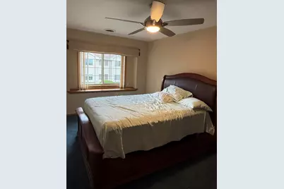 6205 S Creekside Dr #8, Cudahy, WI 53110 - Photo 12