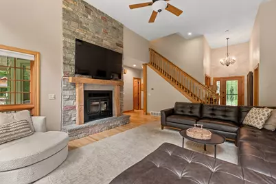 W6387  Karpathy Ln, Plymouth, WI 53073 - Photo 8