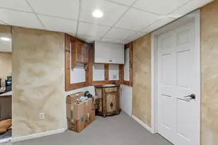 3925 W Sherbrooke Dr, Mequon, WI 53092 - Photo 34