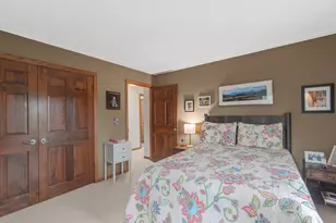 3925 W Sherbrooke Dr, Mequon, WI 53092 - Photo 24