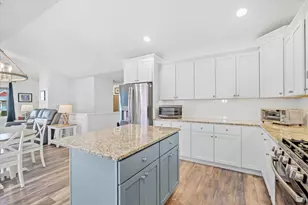 1811 Farm View Dr, Port Washington, WI 53024 - Photo 14
