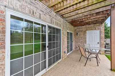 9227 S 54th St, Franklin, WI 53132 - Photo 42