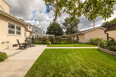 2318  Ferry St, La Crosse, WI 54601 - Photo 24