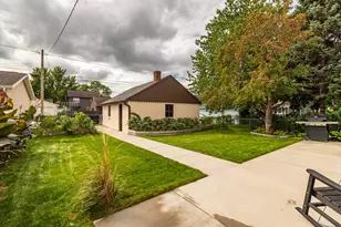 2318 Ferry St, La Crosse, WI 54601 - Photo 2
