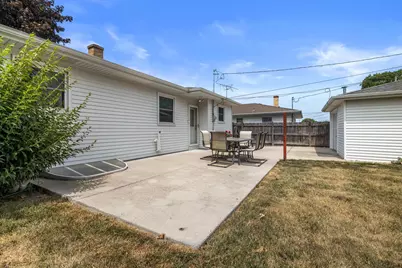 1815  Jupiter Ave, Racine, WI 53404 - Photo 30