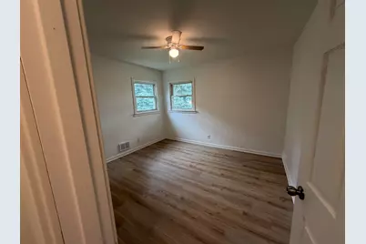 4441 N 65th St, Milwaukee, WI 53218 - Photo 8