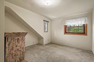 501 N 113th St, Wauwatosa, WI 53226 - Photo 8