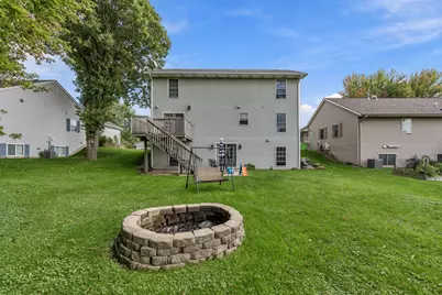 1215  Elm St, Hartford, WI 53027 - Photo 4