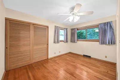 6041  Doyle St, Greendale, WI 53129 - Photo 18