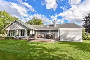 1275 Ridge Rd, Brookfield, WI 53186 - Photo 32