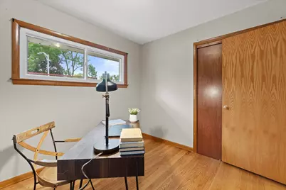 8244 W Acacia St, Milwaukee, WI 53223 - Photo 14