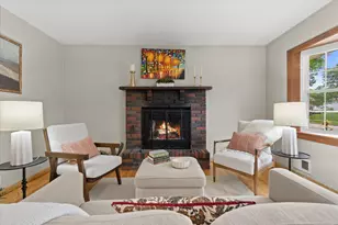 8244 W Acacia St, Milwaukee, WI 53223 - Photo 8