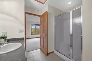 W240N2377 Range Line Ct, Pewaukee, WI 53072 - Photo 34