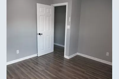 5863 S Hately Ave, Cudahy, WI 53110 - Photo 16