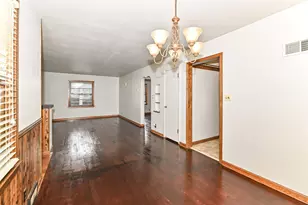 2762 N 82nd St, Milwaukee, WI 53222 - Photo 12