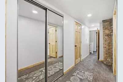 2760 N Booth St, Milwaukee, WI 53212 - Photo 18
