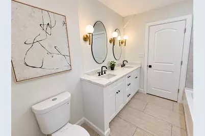 11040 N Riverland Ct, Mequon, WI 53092 - Photo 22