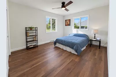 11040 N Riverland Ct, Mequon, WI 53092 - Photo 18
