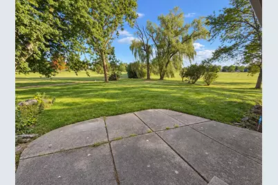 11040 N Riverland Ct, Mequon, WI 53092 - Photo 38