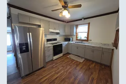 1409 S 16th St, Manitowoc, WI 54220 - Photo 2
