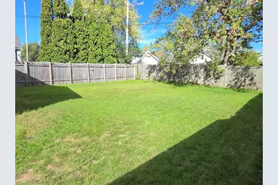 1409 S 16th St, Manitowoc, WI 54220 - Photo 22