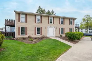 3933 Country Pl, Sheboygan, WI 53081 - Photo 12