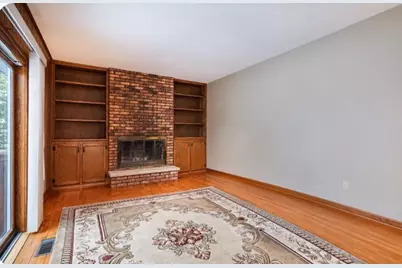 8333 N Cedarburg Rd, Brown Deer, WI 53209 - Photo 6