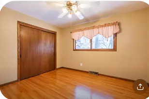 8333 N Cedarburg Rd, Brown Deer, WI 53209 - Photo 12