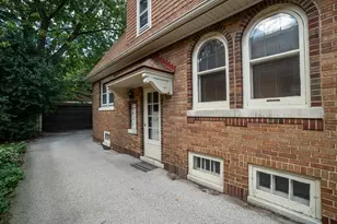 2635 N 68th St, Wauwatosa, WI 53213 - Photo 2