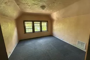 3601 W Highland Blvd, Milwaukee, WI 53208 - Photo 16