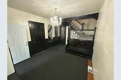 3601 W Highland Blvd #1, Milwaukee, WI 53208 - Photo 2
