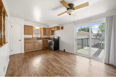 7719 W Winfield Ave, Milwaukee, WI 53218 - Photo 10