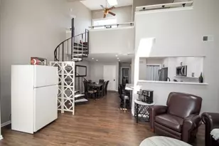 1522 Grandview Ct, Racine, WI 53139 - Photo 6