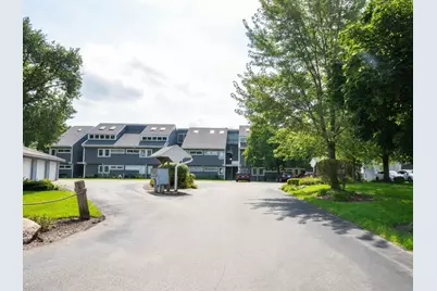 1522  Grandview Ct #10, Racine, WI 53139 - Photo 32