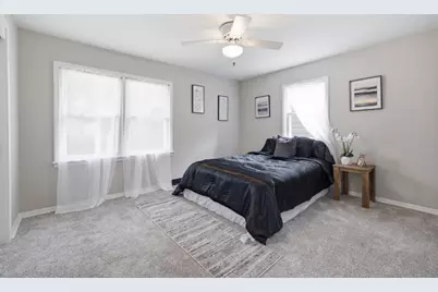 4873 N 88th St, Milwaukee, WI 53225 - Photo 8