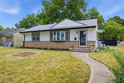 4873 N 88th St, Milwaukee, WI 53225 - Photo 2