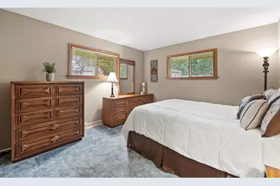 13501 W Dakota St, New Berlin, WI 53151 - Photo 12