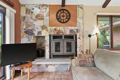 13501 W Dakota St, New Berlin, WI 53151 - Photo 24
