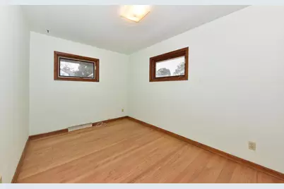 722  Summit Ave, Waukesha, WI 53188 - Photo 22