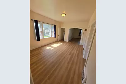 3122 N 42nd St, Milwaukee, WI 53216 - Photo 2