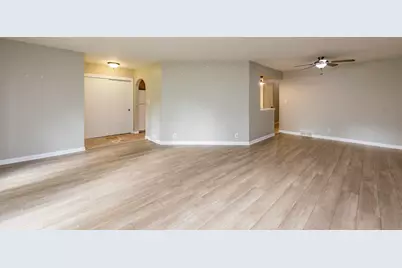 8929  42nd Ct, Kenosha, WI 53142 - Photo 4