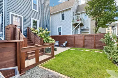 724 E Pearson St, Milwaukee, WI 53202 - Photo 36